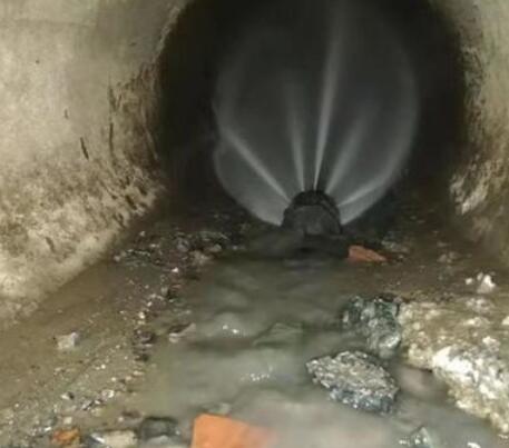 土默特左市政管道清淤