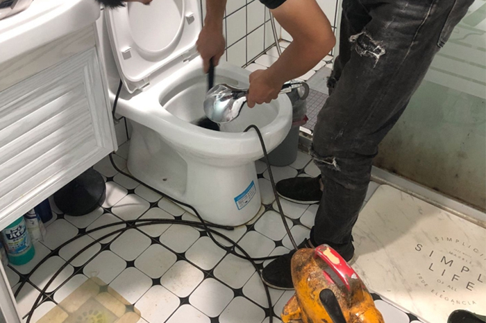 土默特左疏通下水道